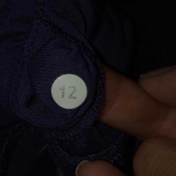 Lululemon Inspiration Tank! Heathered black grape - Picture 8 of 8